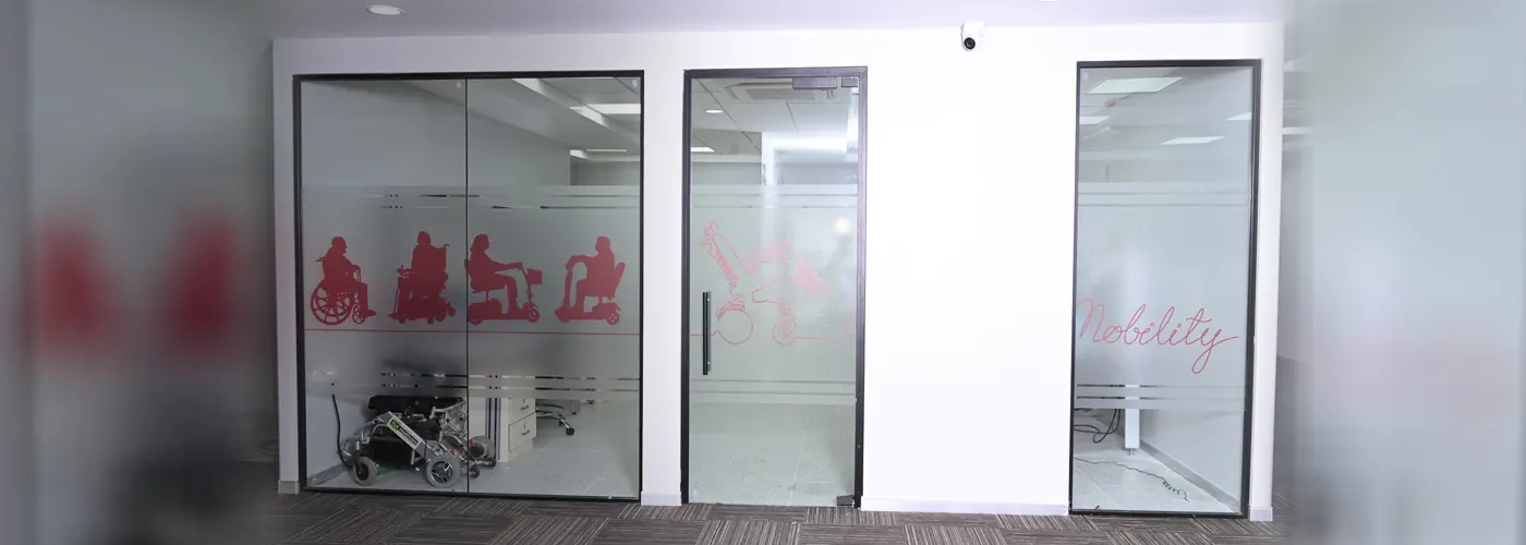 Glass Partition Wall Pune