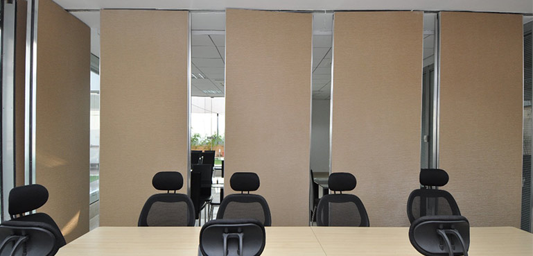 acoustic movable wall PCMC